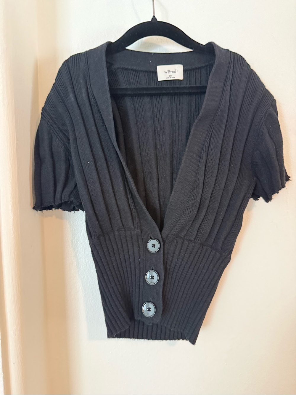 Wilfred Black Ribbed V-Neck Short Sleeve Button Cardigan